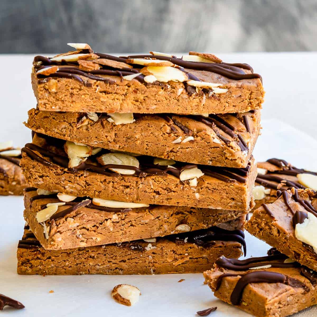 طرز تهیه پروتئین بار خانگی شکلاتی