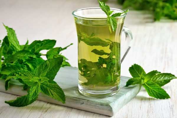 فواید عرق نعناع