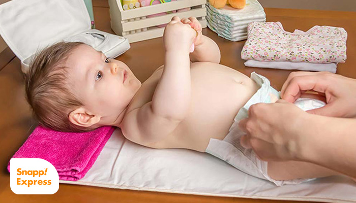 درست بستن پوشک بچه