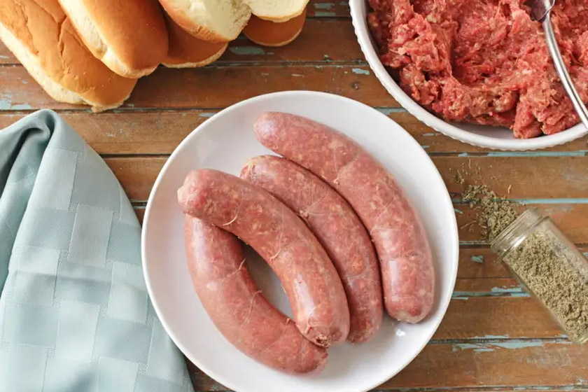طرز تهیه سوسیس خانگی