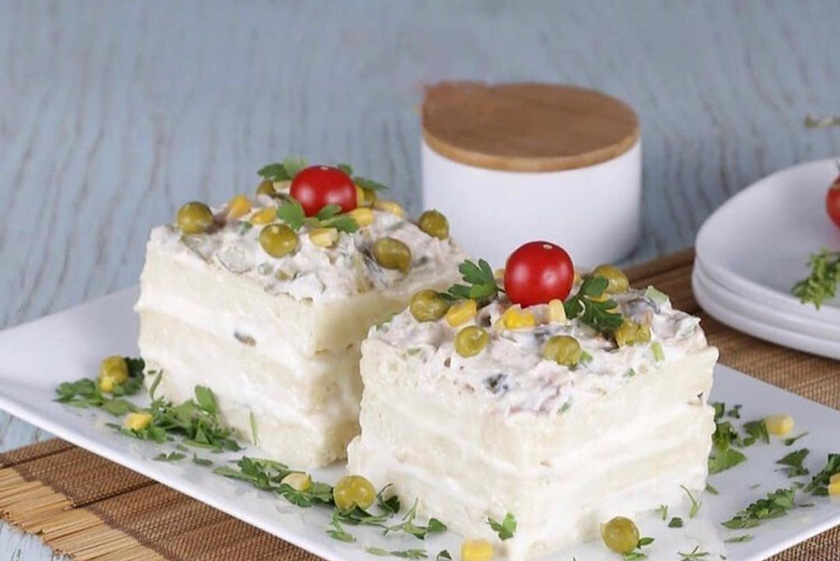 طرز تهیه کیک مرغ با نان تست