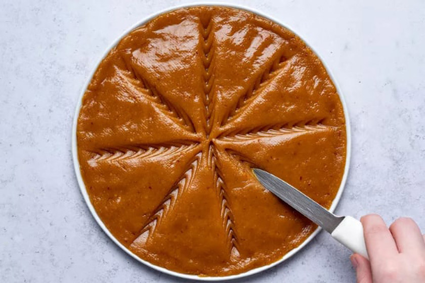 طرز تهیه حلوای زعفرانی