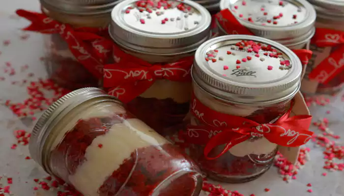 طرز تهيه جار كيك تولد؛کیک شیشه ای زیبا