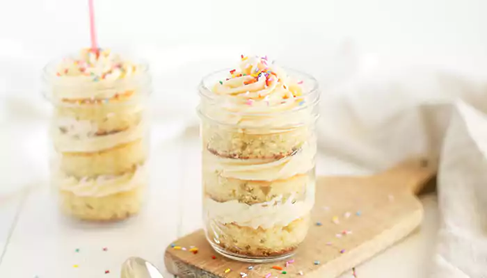 جار کیک اسفنجی