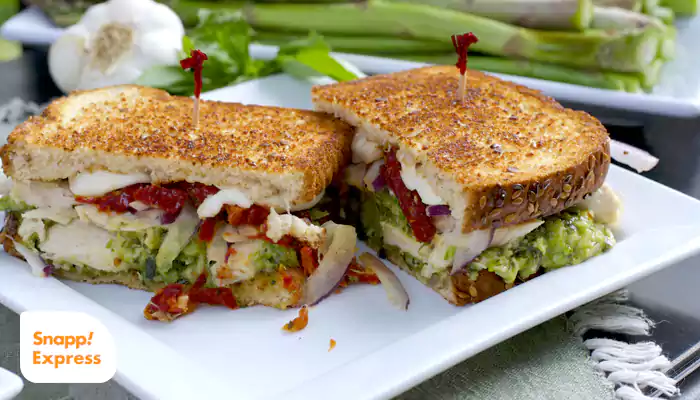 غذا با اسفناج و قارچ