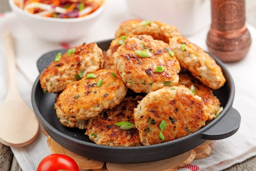 غذا با ران مرغ