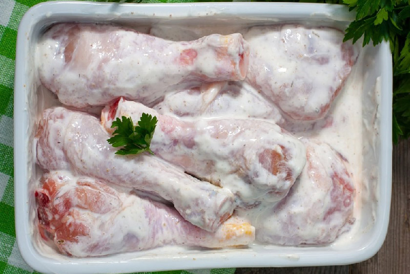 طرز تهیه ته دیگ مرغ و سیب زمینی