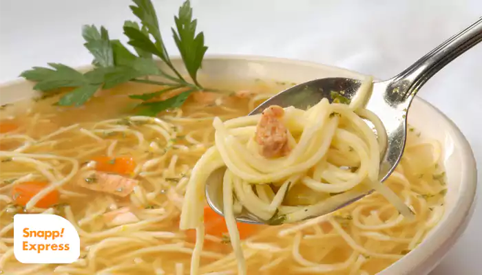 طرز تهیه سوپ رشته مرغ