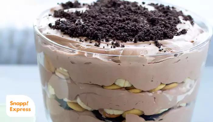 مراحل تهیه دسر مگنولیا شکلاتی