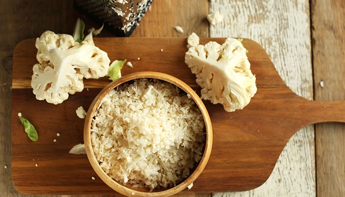کوکوی گل کلم و سوسیس
