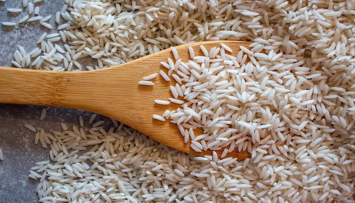 نحوه تشخیص برنج ایرانی از خارجی از روی عطر و طعم