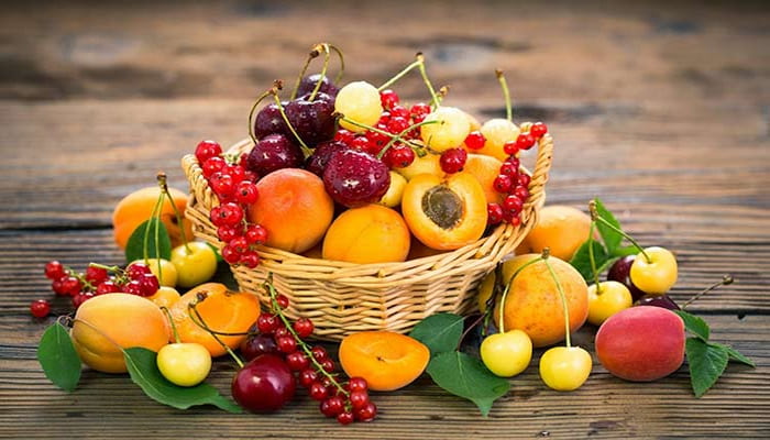 مناسب ترین زمان برای مصرف میوه چه زمانیست؟