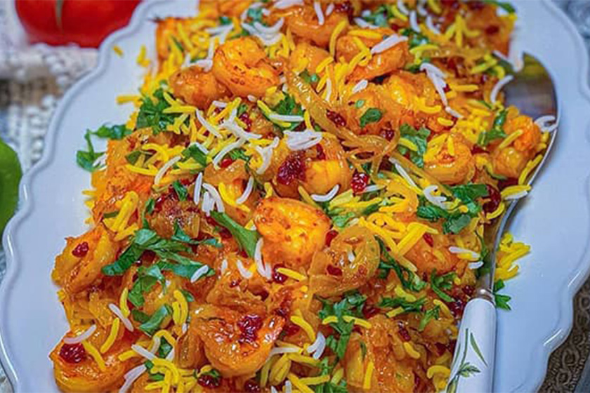 طرز تهیه لوبیا پلو با میگو