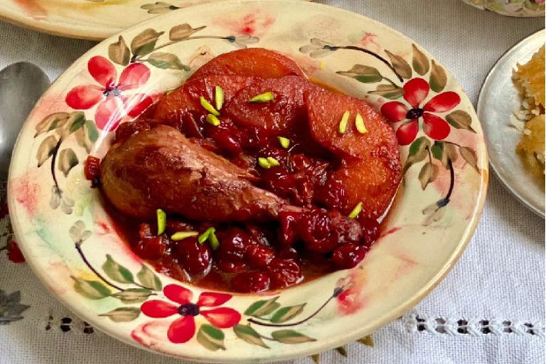 طرز تهیه سس آلبالو برای مرغ