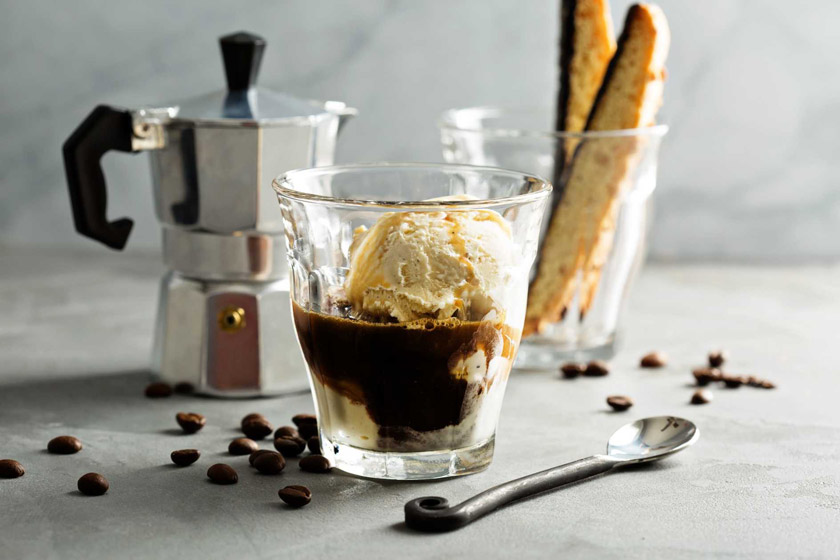 طرز تهیه آفوگاتو با اسپرسو