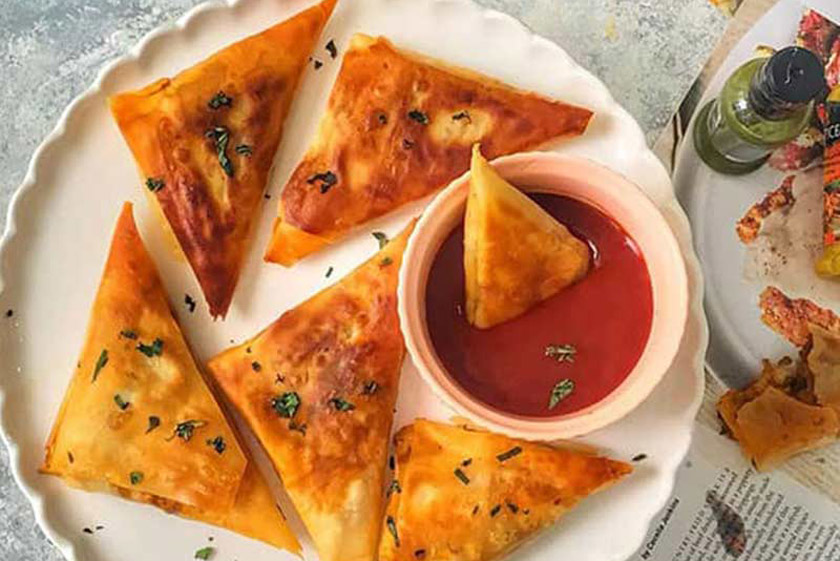 طرز تهیه سمبوسه سیب زمینی