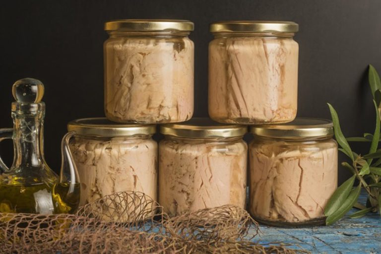 تهیه کنسرو تن ماهی