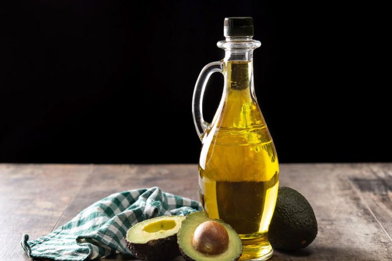 آیا روغن آووکادو سالم است؟