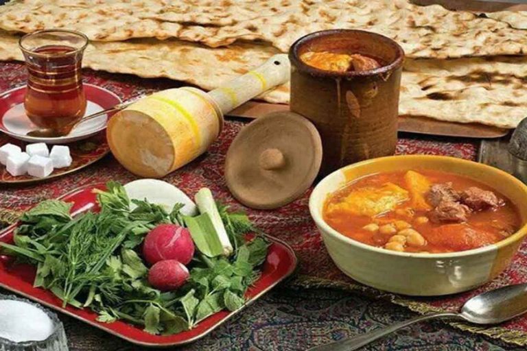 طرز تهیه آبگوشت هویج قم