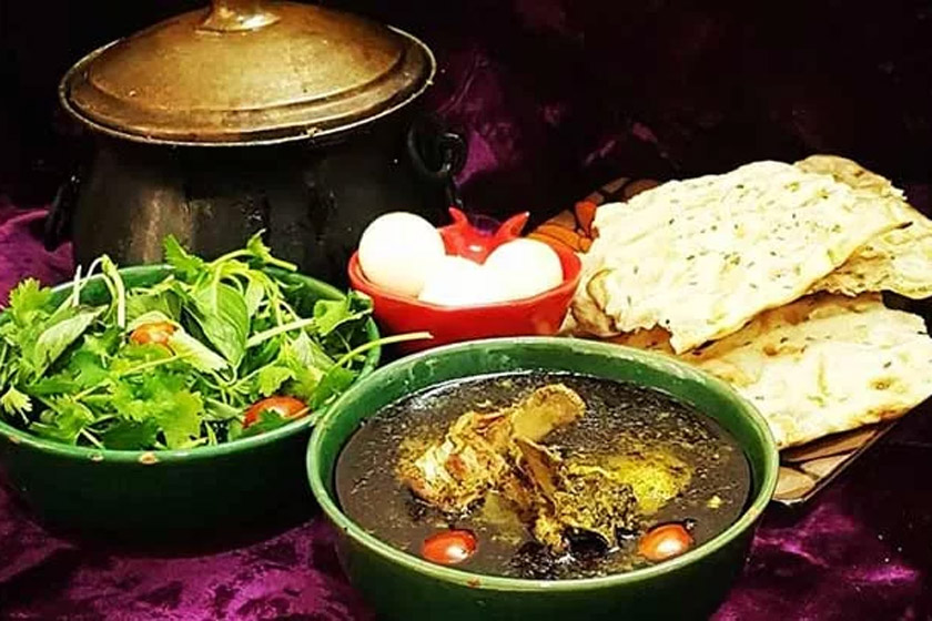 طرز تهیه آبگوشت قرمه همدانی