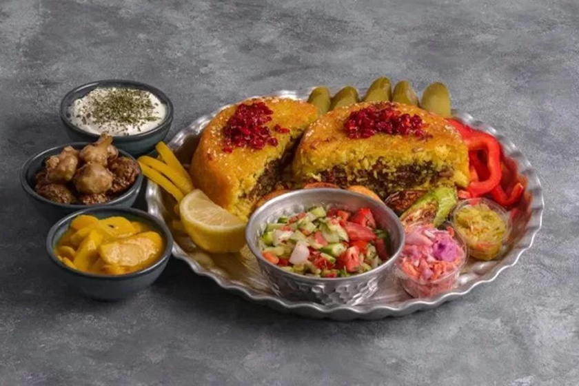 طرز تهیه ته چین قورمه سبزی