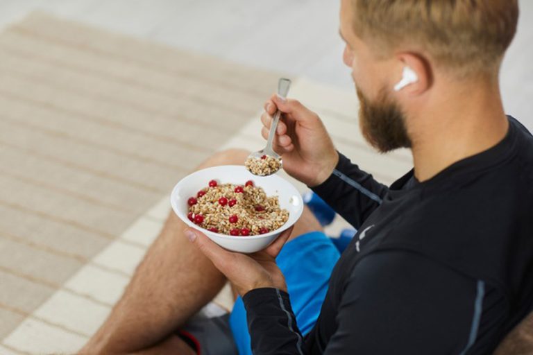 قبل از باشگاه چی بخوریم؟
