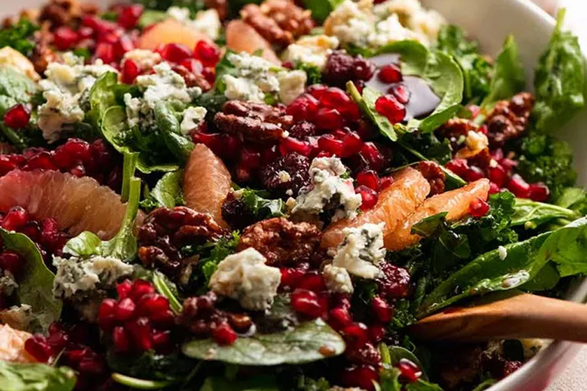 طرز تهیه سالاد انار و گردو