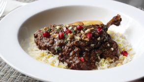 How to prepare Fesenjan Rasht stew-01