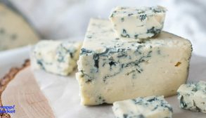 Symptoms-of-cheese-spoilage