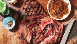 flank-steak-beer-caramelized-onions-128-0