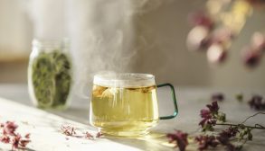 بهترین دمنوش‌ها برای روده تحریک‌پذیر