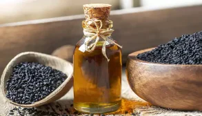 خواص سیاه دانه با عسل