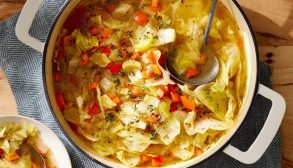 طرز تهیه سوپ کلم رژیمی