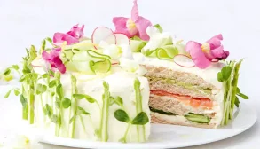 طرز تهیه کیک مرغ با نان تست